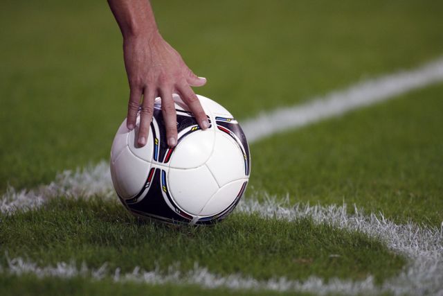 UEFA puts an end to “football Grexit” scenario, offers technical assistance