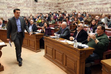 Κοινοβουλευτική «παράσταση» για τον ρόλο της τρόικας ετοιμάζει ο ΣΥΡΙΖΑ
