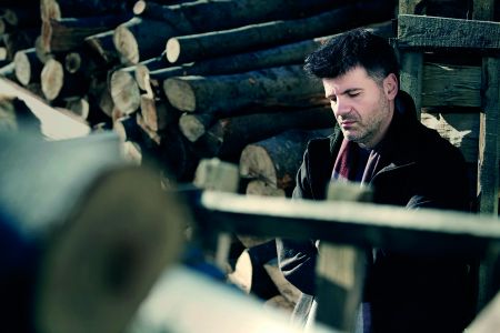 Φοίβος Δεληβοριάς: Εκεί που τελειώνει η θεωρία των δύο άκρων αρχίζει ο Χατζιδάκις