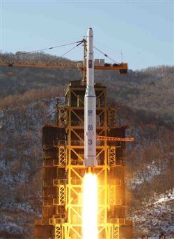 «Εκτός ελέγχου» ο δορυφόρος της Βορείου Κορέας