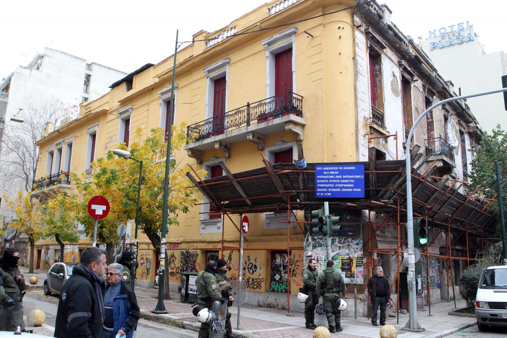 Σφραγίζει τη Βίλα Αμαλίας ο Δήμος Αθηναίων