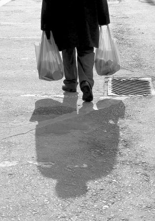 Β. Καρολίνα: Ουρές για τρόφιμα μετά τις περικοπές στα επιδόματα ανεργίας