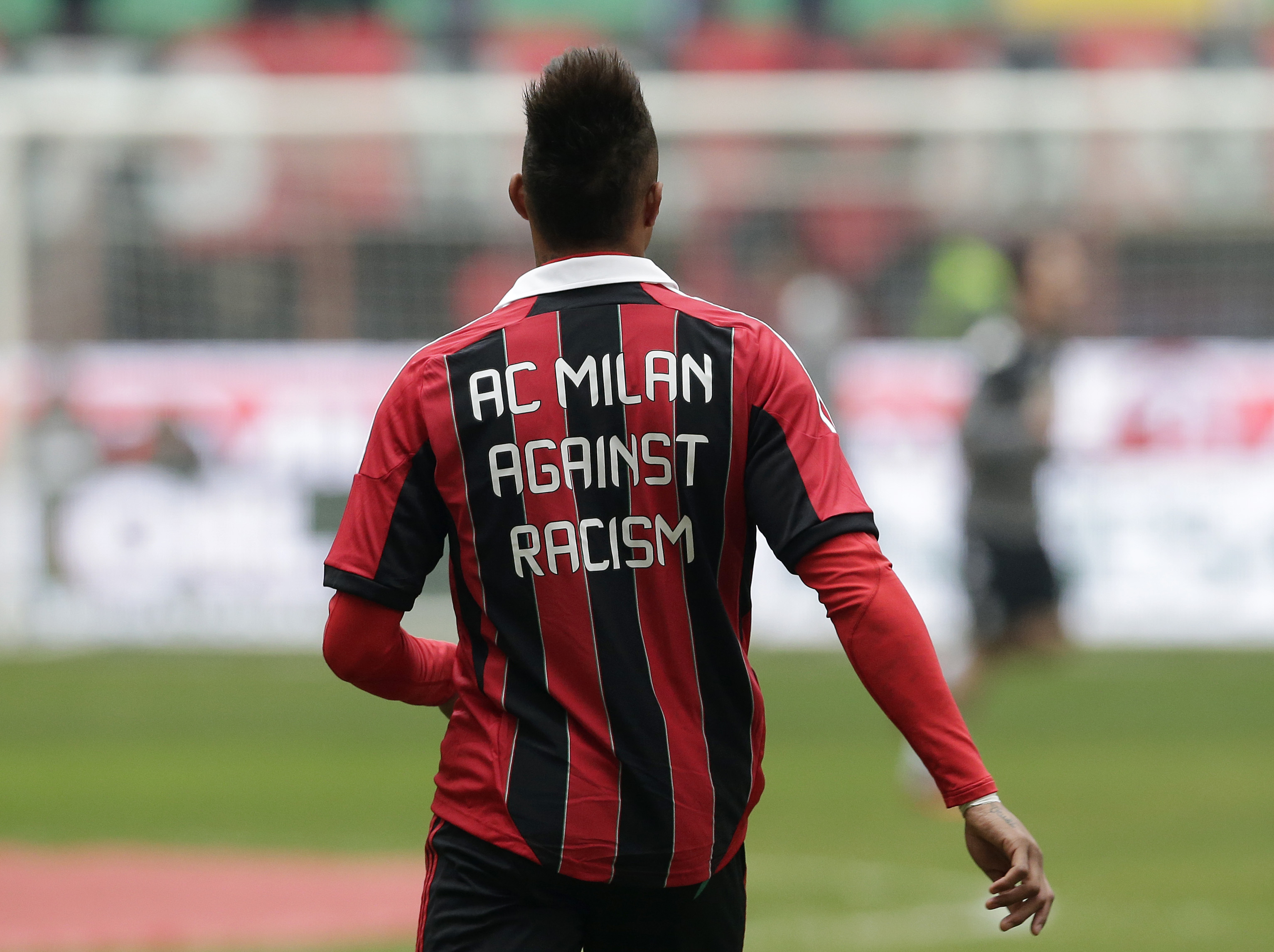 Ποδόσφαιρο: Εξαρση ρατσιστικών κρουσμάτων στην Ιταλία