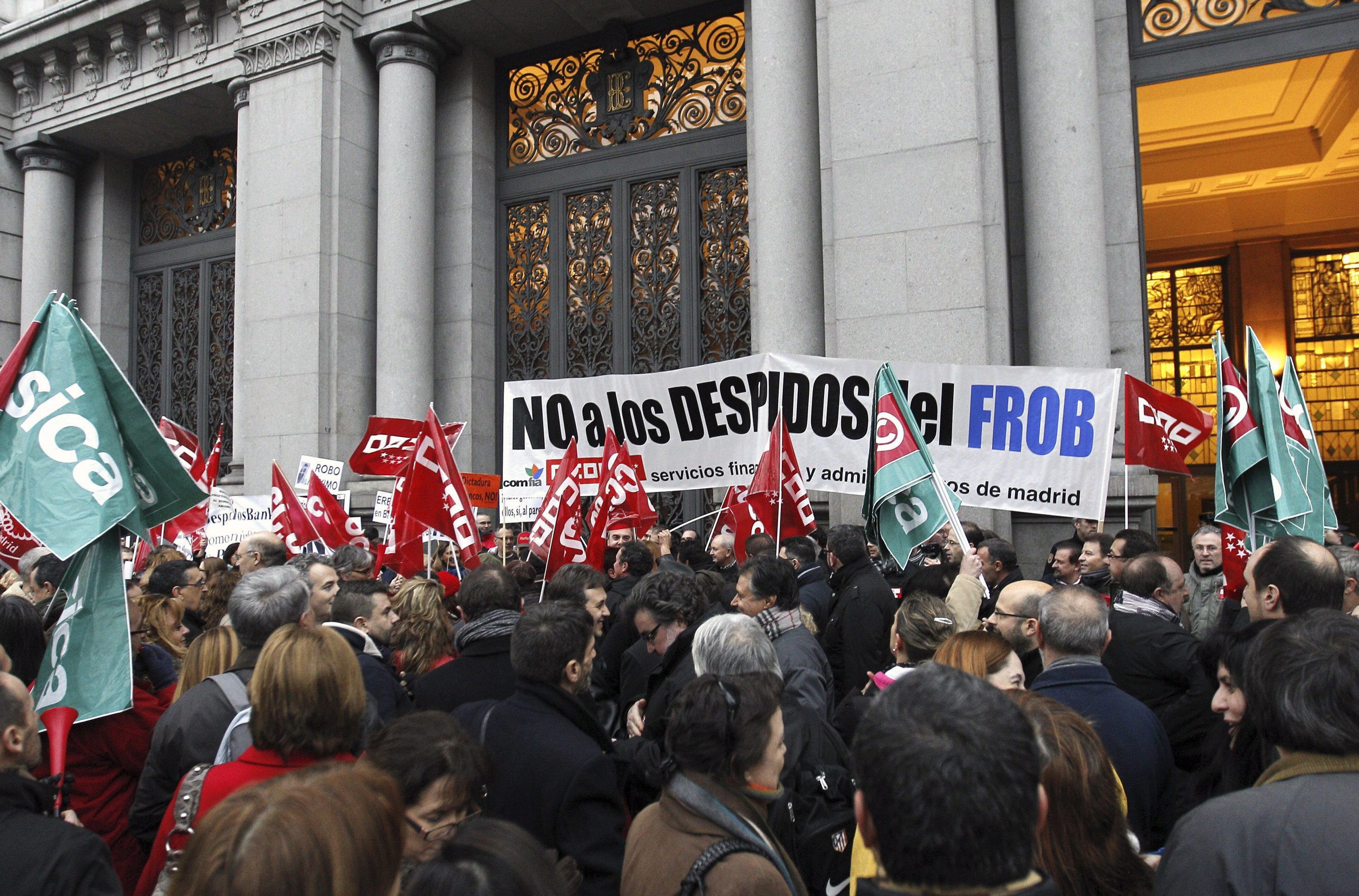 Ισπανία: Χιλιάδες διαδηλωτές για τις απολύσεις στον τραπεζικό τομέα