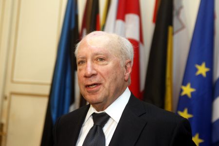 Νίμιτς:Νέες συναντήσεις για την ονομασία της πΓΔΜ