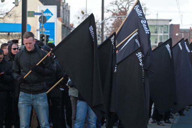 Spiegel: «Η Χρυσή Αυγή έχει επαφές με νεοναζί στη Βαυαρία»