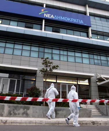 Νέα Δημοκρατία: Αγωνία σε Μαξίμου και Συγγρού