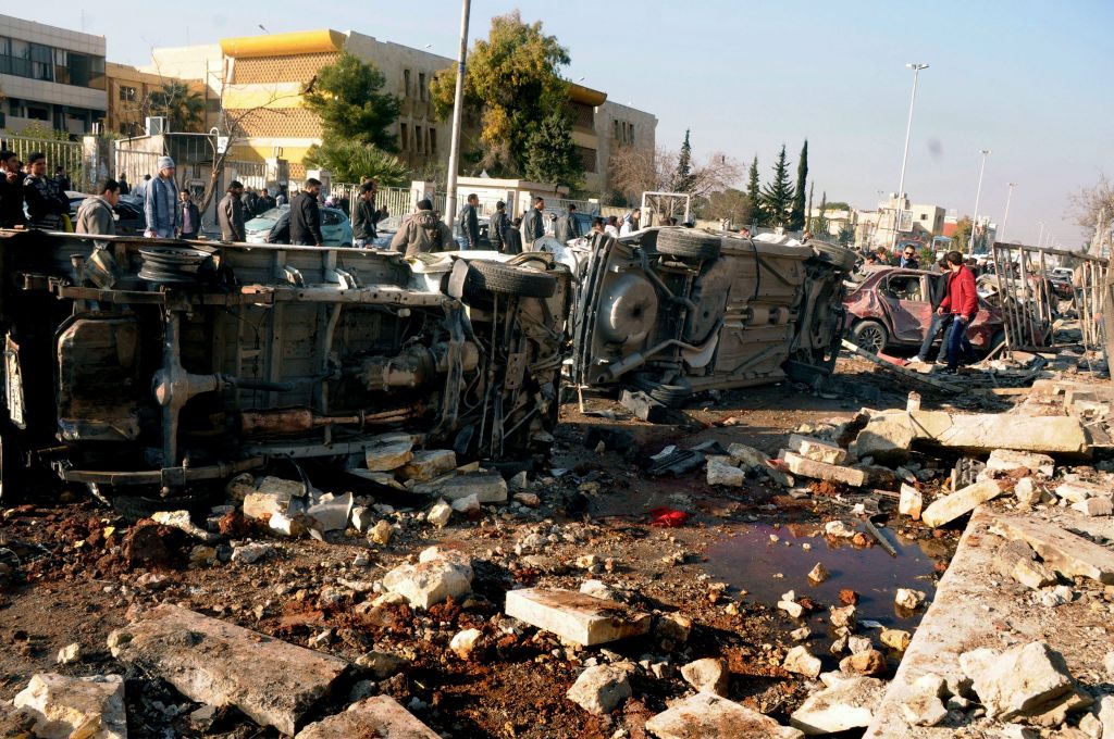 Συρία: Δεκάδες νεκροί από έκρηξη βυτιοφόρου στην πόλη Αζάζ