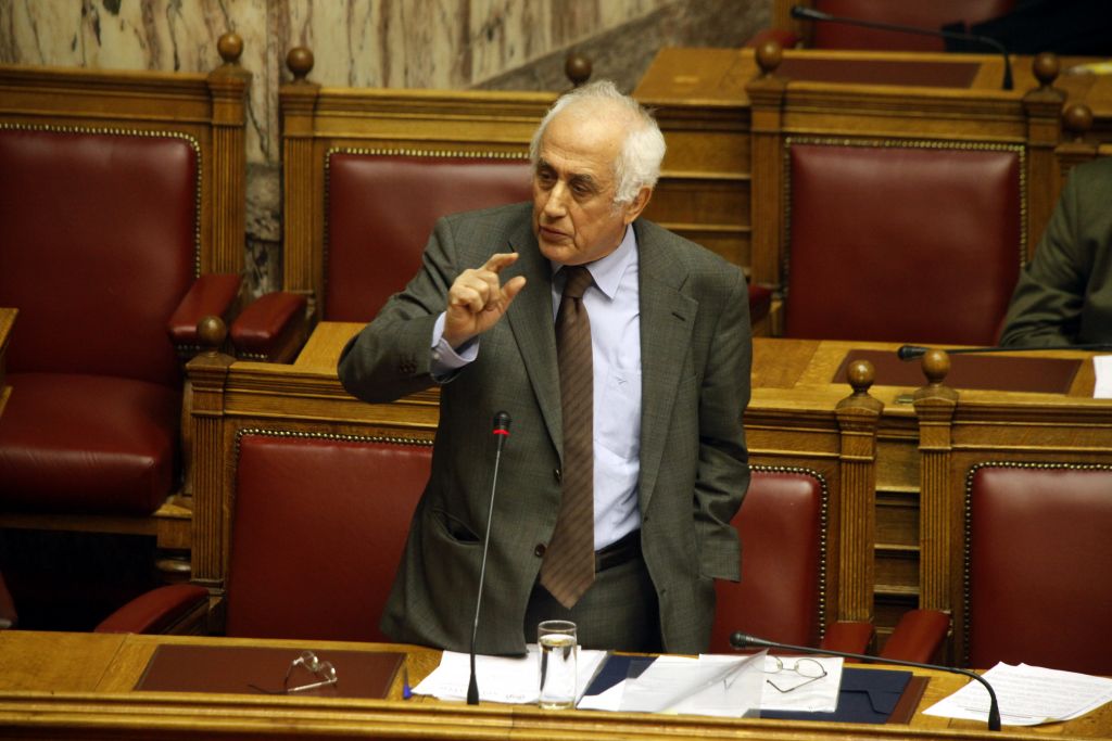 Ρουπακιώτης: «Είμαι υπουργός της κυβέρνησης και ισοτίμως εισάγω διατάξεις»