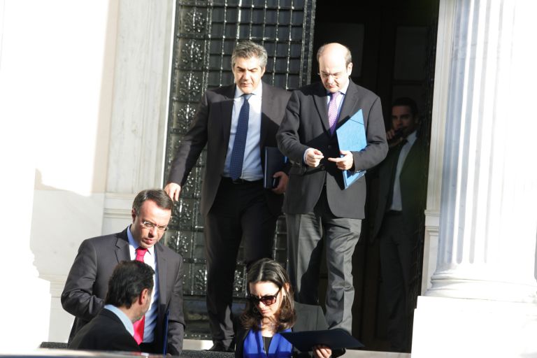 Τρέχει για να προλάβει η κυβέρνηση με τις αποκρατικοποιήσεις | tovima.gr