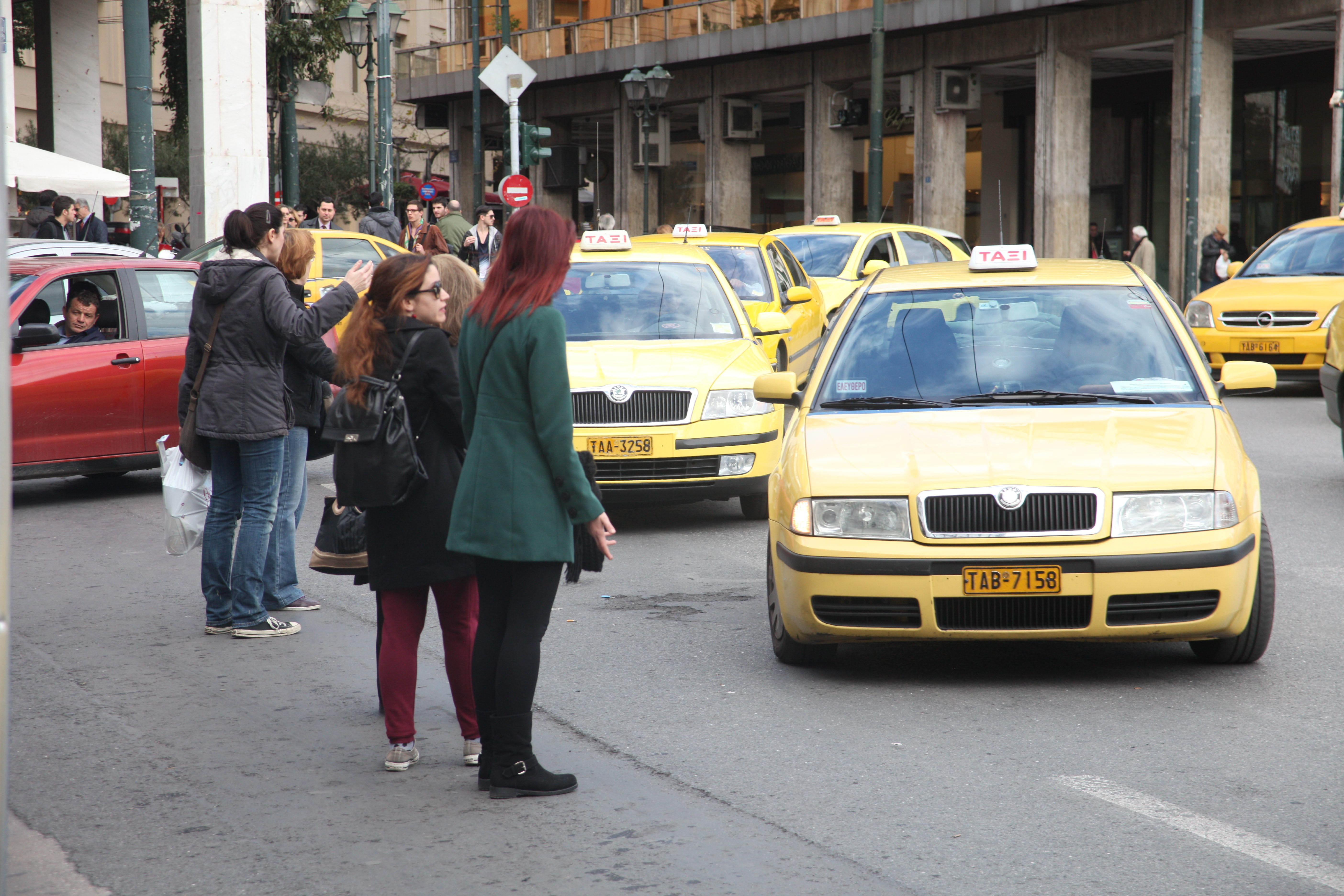 Σύλληψη 46 οδηγών ταξί με πειραγμένα ταξίμετρα
