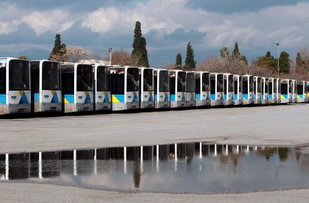 Χρυσοχοΐδης: Να αλλάξει ο τρόπος λειτουργίας του δημοσίου