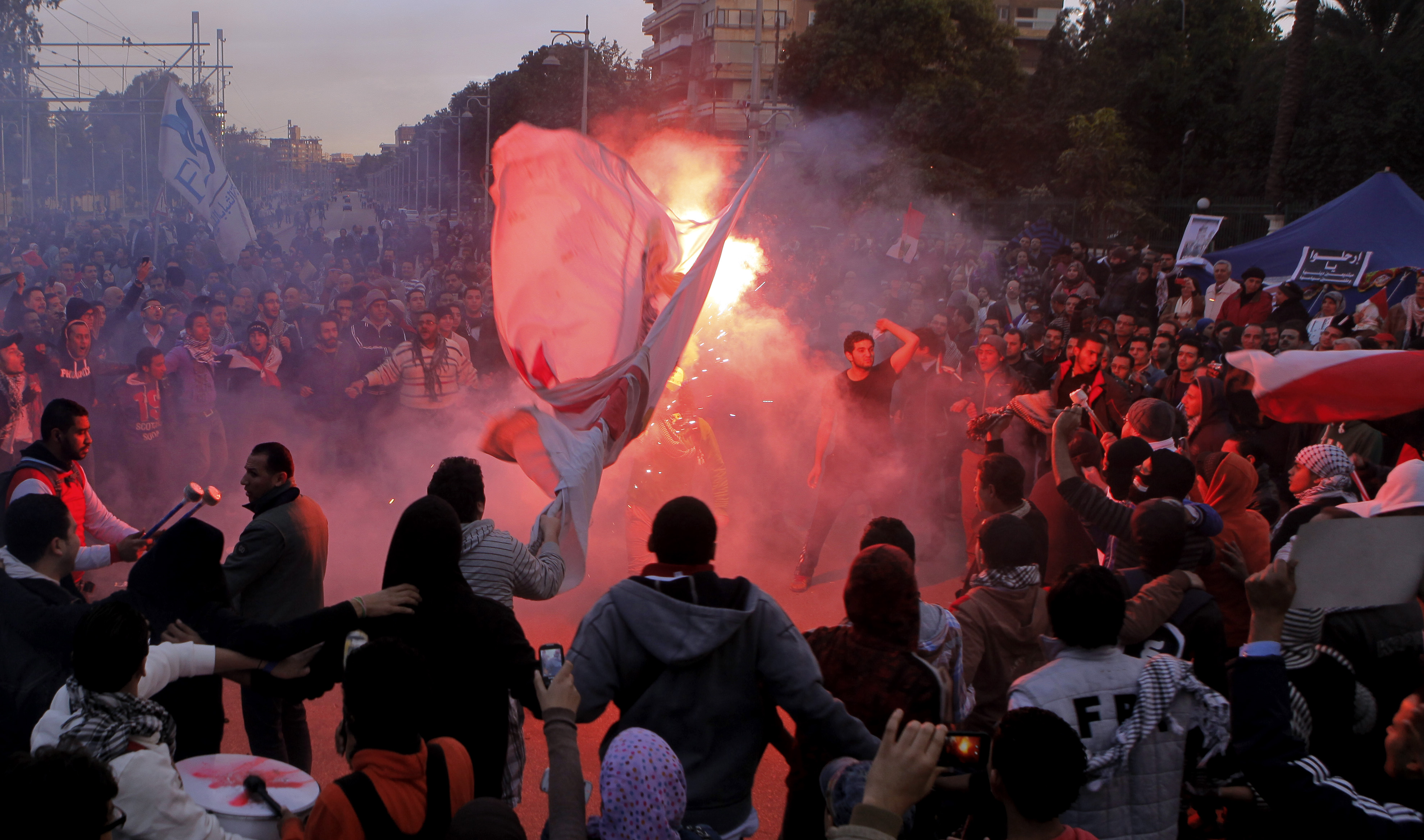 Αίγυπτος: Η φτώχεια φέρνει και πάλι τη βία