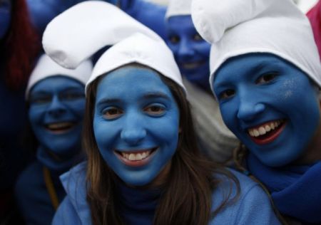 Τα Στρουμφάκια γίνονται 60 ετών και το Βέλγιο το γιορτάζει