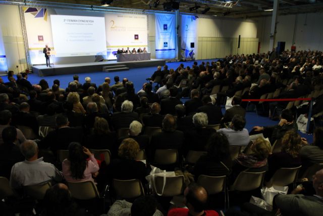 Ελληνικός τουρισμός 2013: €11,9 δισ. έσοδα και 17,9 εκατ. επισκέπτες