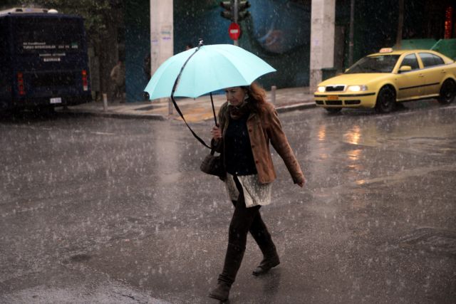 Rain and high winds cause problems all over the country