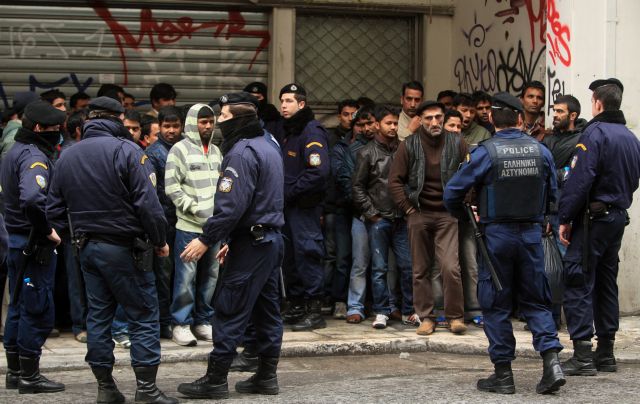 Human Rights Watch documents continued abuses by Greek Police