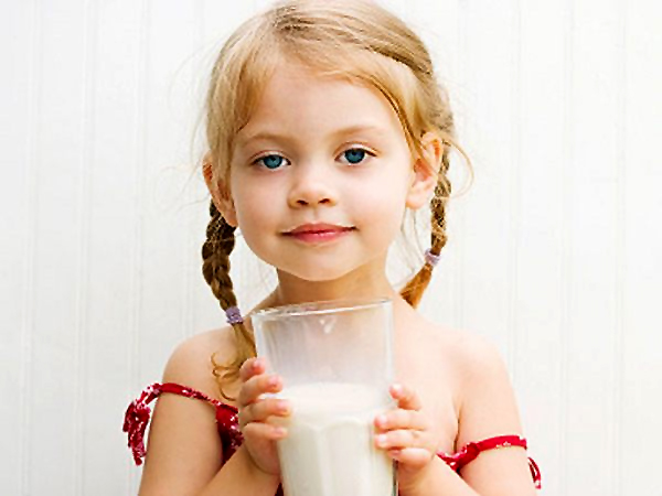 Επιδοτούμενο γάλα σε όλα τα σχολεία της χώρας
