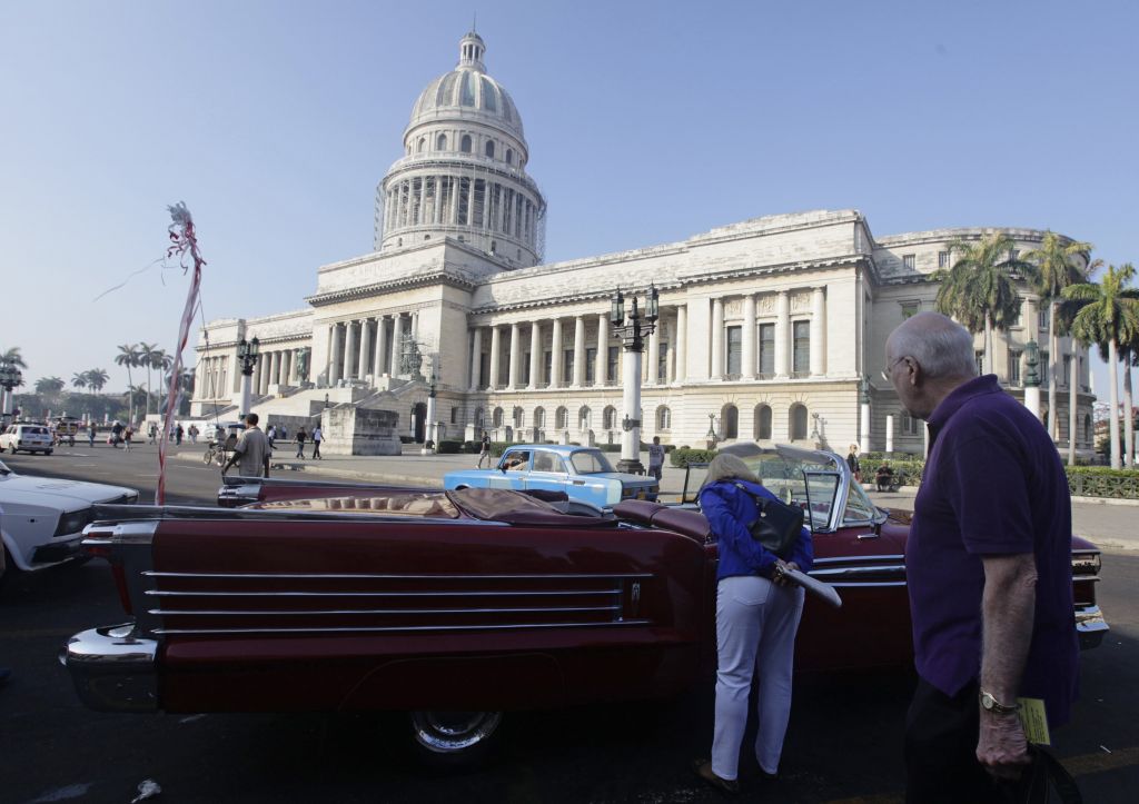 Καπιτώλιο: Ο ύποπτος που τράβηξε όπλο είχε εμφανιστεί ως «προφήτης»