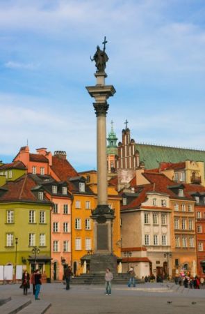 Ακίνητα στην Πολωνία αγοράζουν Αμερικανοί και Κινέζοι