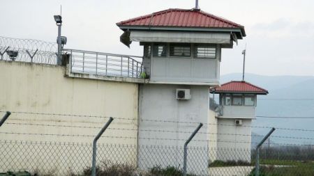 Κουφοντίνας, Γουρνάς,Μαζιώτης: Σε απεργία πείνας