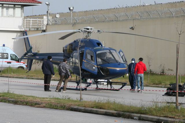 Ελικόπτερα σε «αόρατες» πτήσεις