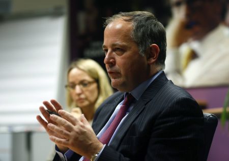 Μπενουά Κερέ: Η ΕΚΤ θα μπορούσε να αγοράσει ευρύ φάσμα ομολόγων