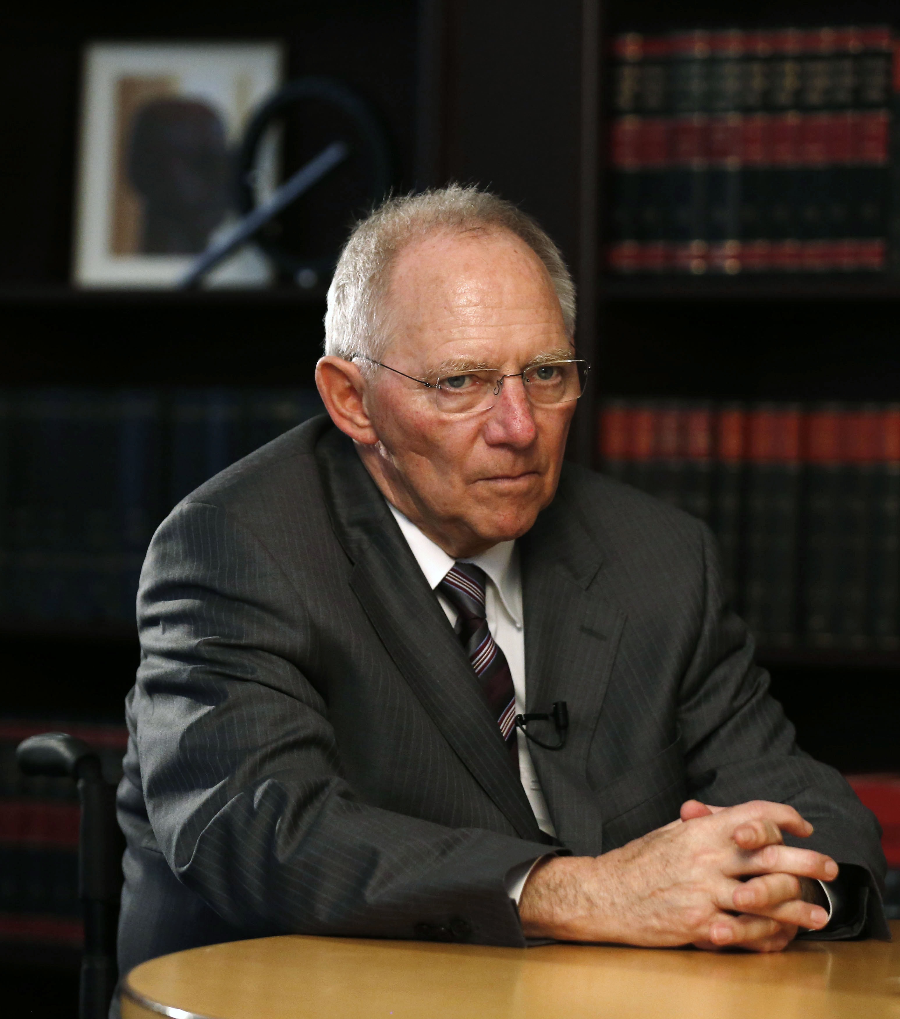 Σόιμπλε: Προτείνει την καθιέρωση θέσης Επιτρόπου εθνικών προϋπολογισμών