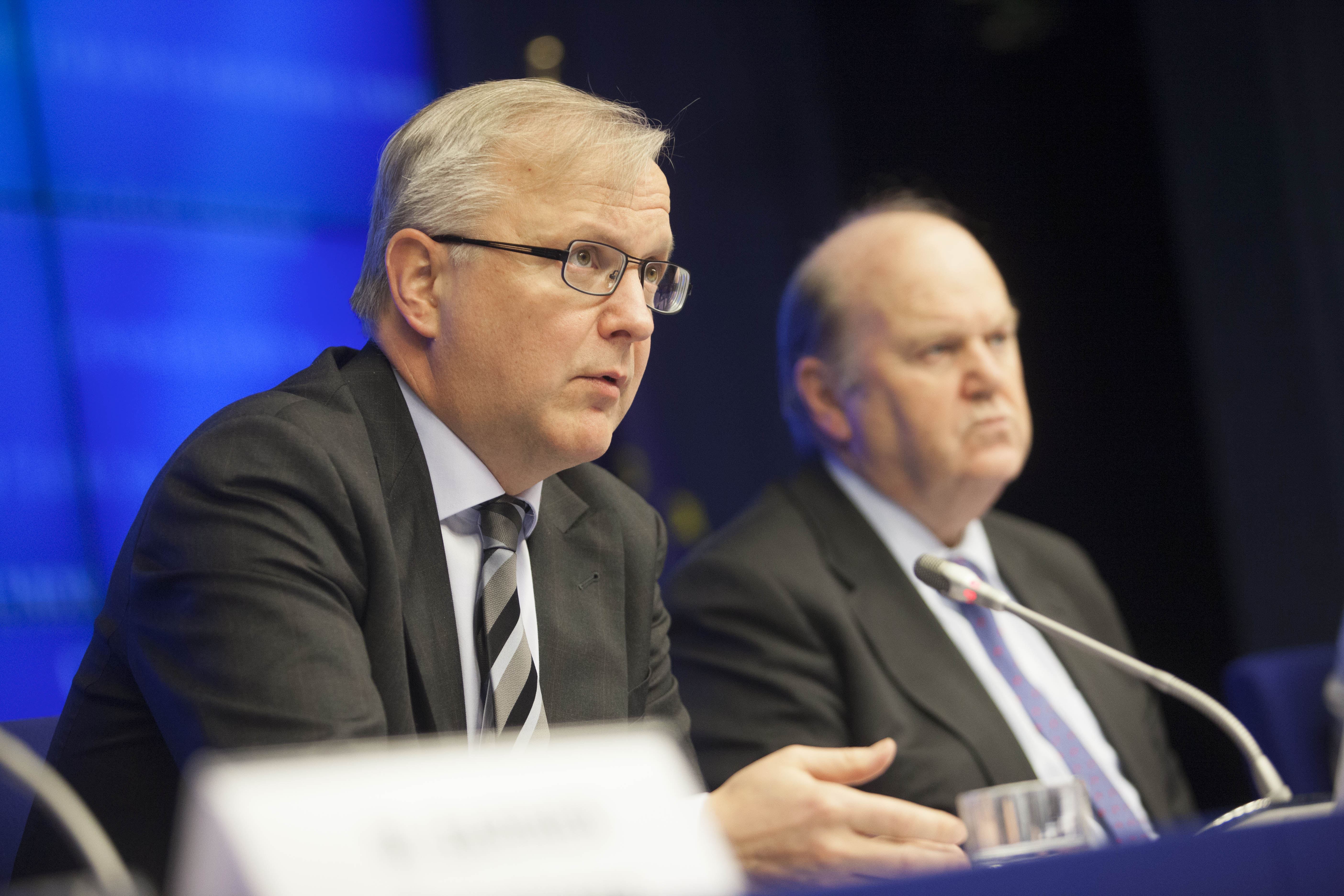 Ecofin: Πράσινο φως για μεγαλύτερο έλεγxο των εθνικών προϋπολογισμών