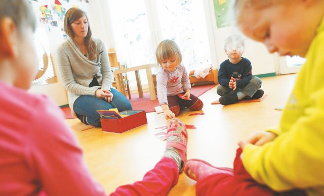 Ιταλία: Συλλήψεις τριών δασκάλων που κακοποιούσαν παιδιά