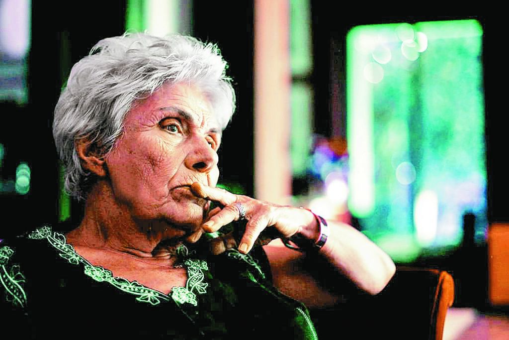 Επίτιμη διδάκτωρ της Θεολογικής Σχολής του ΑΠΘ η Κική Δημουλά