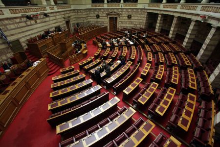 Βουλή: Αρχίζει την Τετάρτη η συζήτηση για την ψήφο εμπιστοσύνης