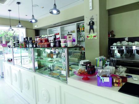 Zoe’s Premium Latteria