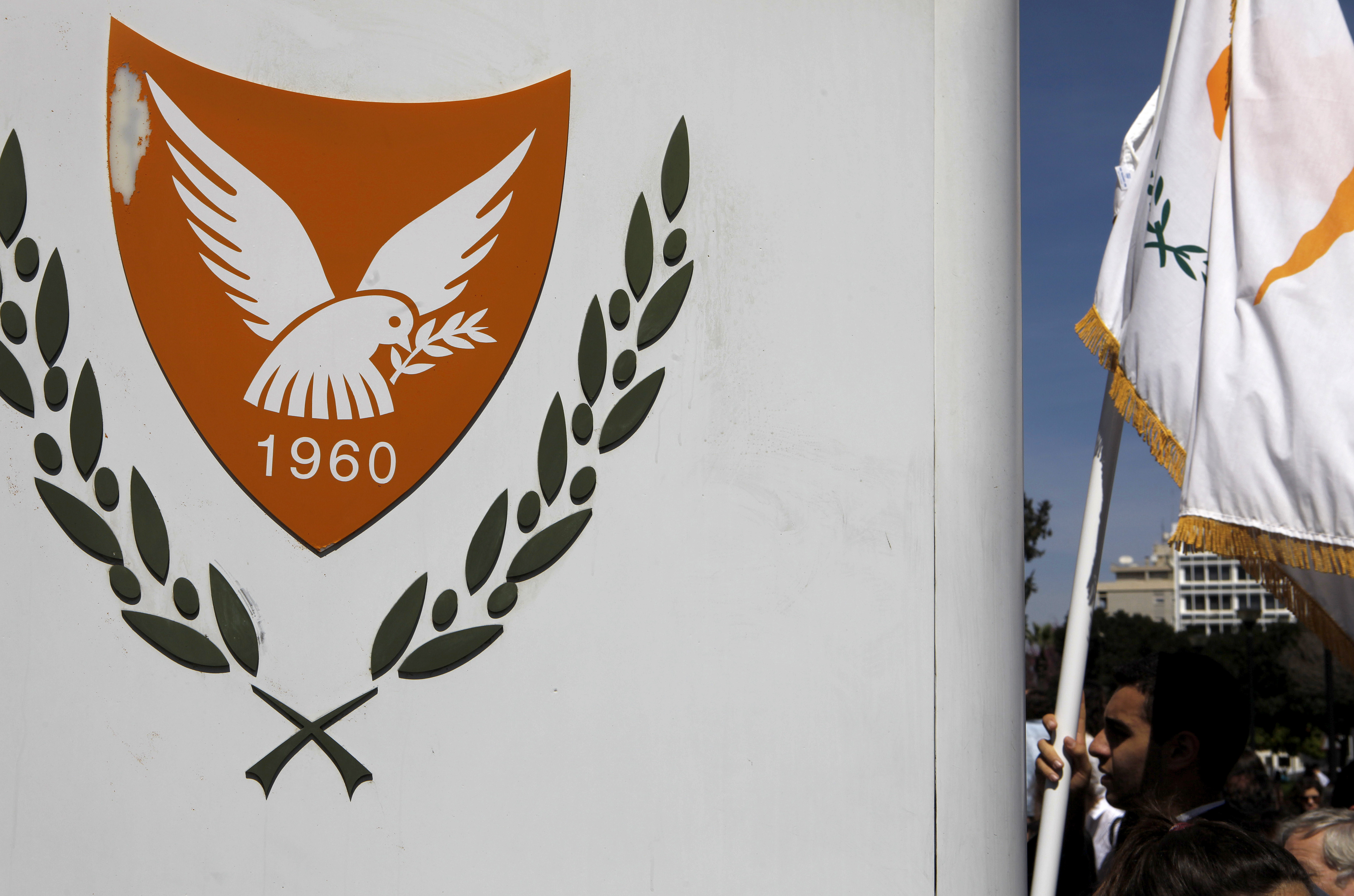Κύπρος: Σάλος με το σκάνδαλο χρηματοδότησης πολιτικών κομμάτων
