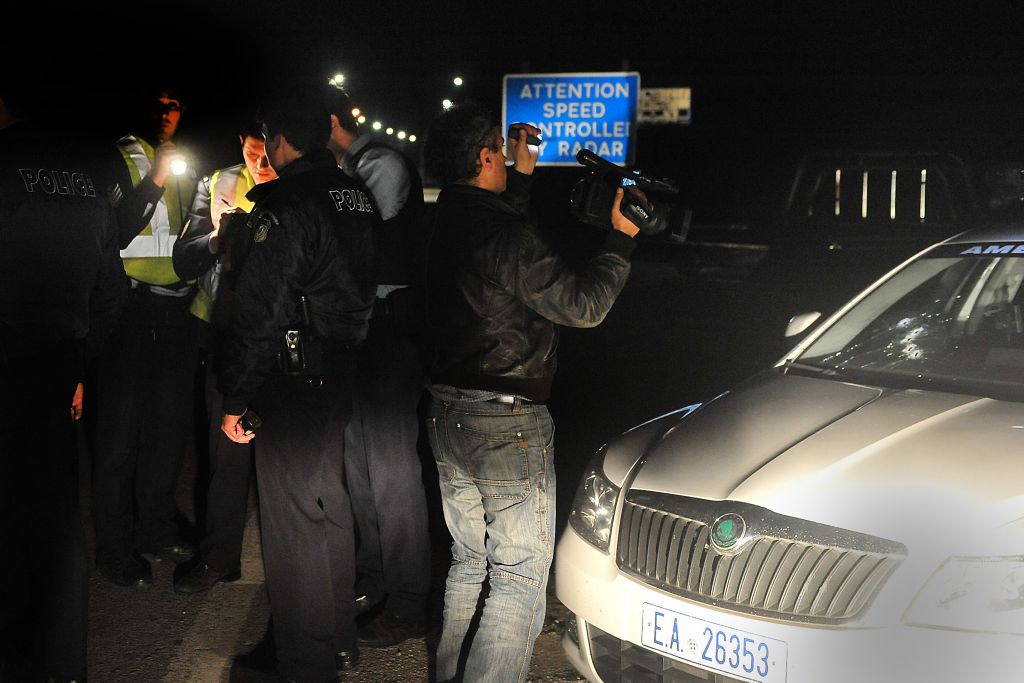 Καταδίωξη και πυροβολισμοί έπειτα από ληστεία στη Μεταμόρφωση