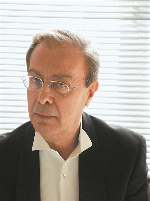 Πιάνο για τέσσερις σολίστες