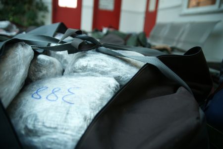 Βόλος: Εντοπίστηκαν 87 κιλά χασίς σε σπίτι 60χρονου