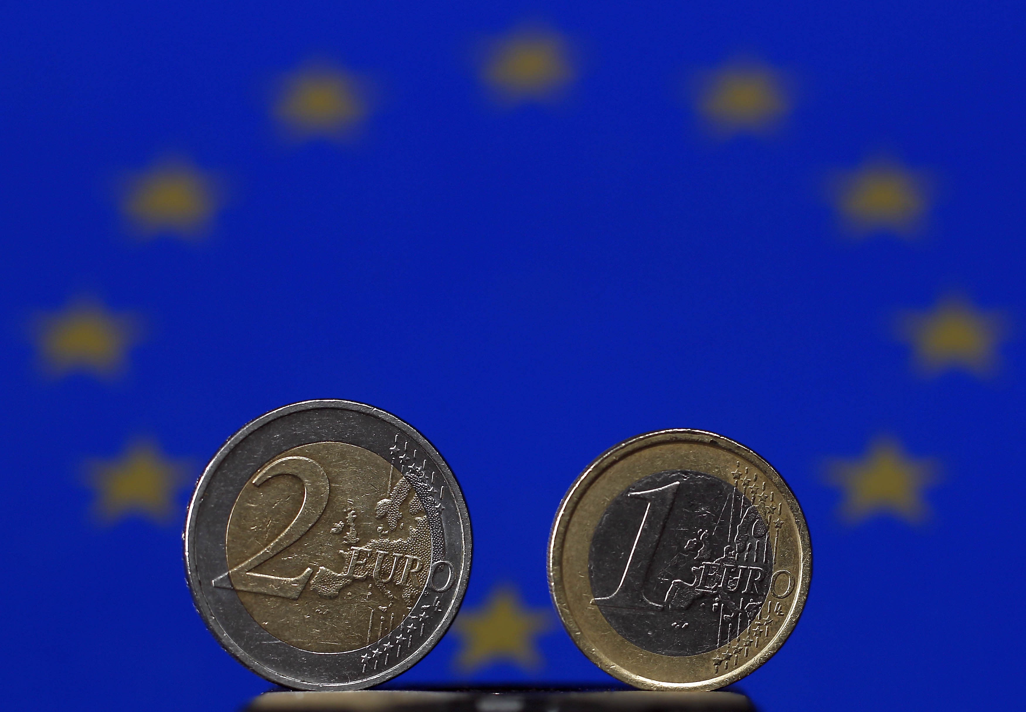 ΕΚΤ: Μείωσε τα επιτόκια στο 0,50% – Κερδισμένες οι ελληνικές τράπεζες – Ντράγκι: Οι κίνδυνοι παραμένουν