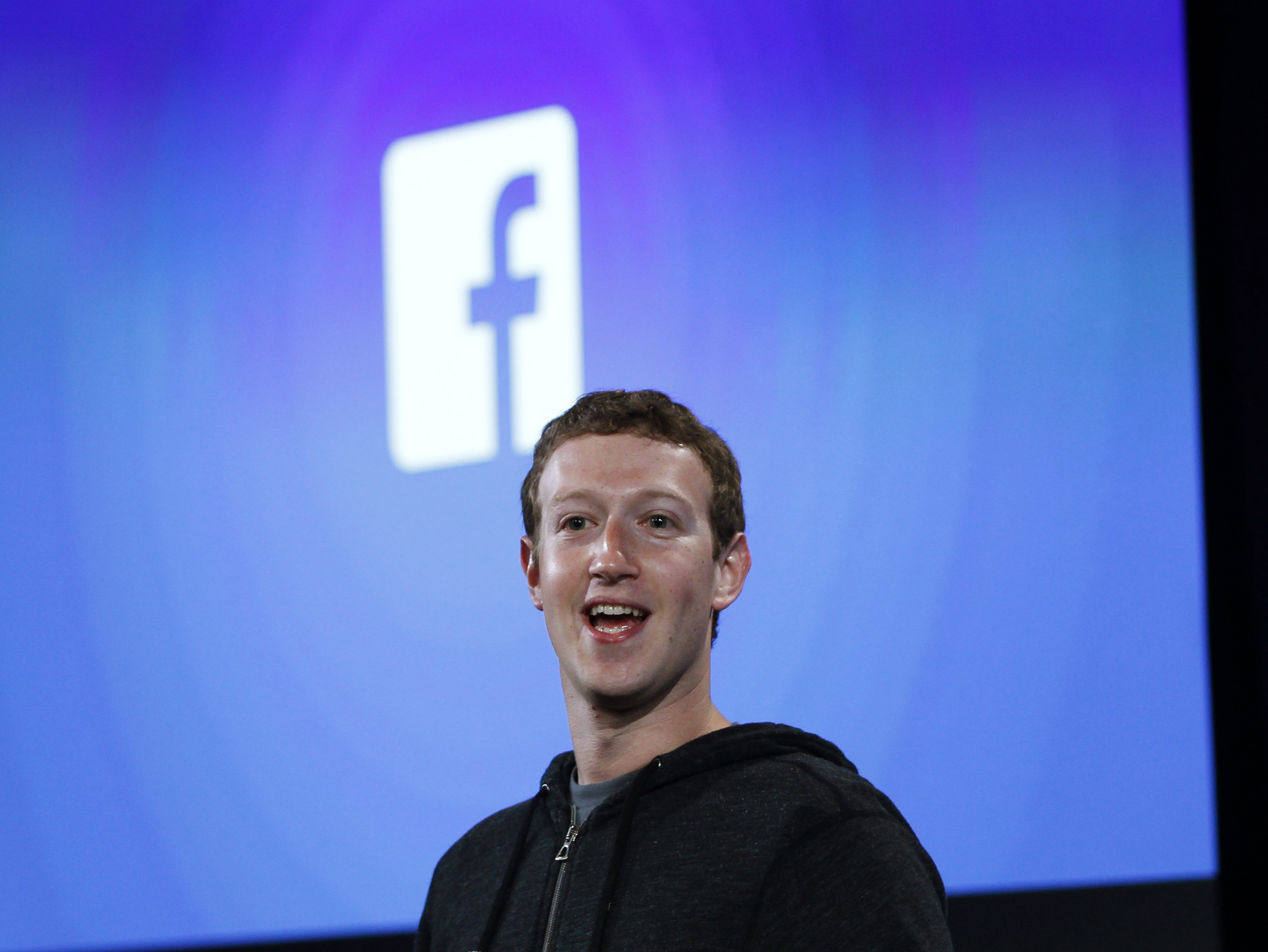Πολιτικό φορέα ιδρύει ο ιδιοκτήτης του facebook