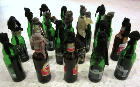 Σακίδιο με επτά μολότοφ βρέθηκε στη Νέα Σμύρνη