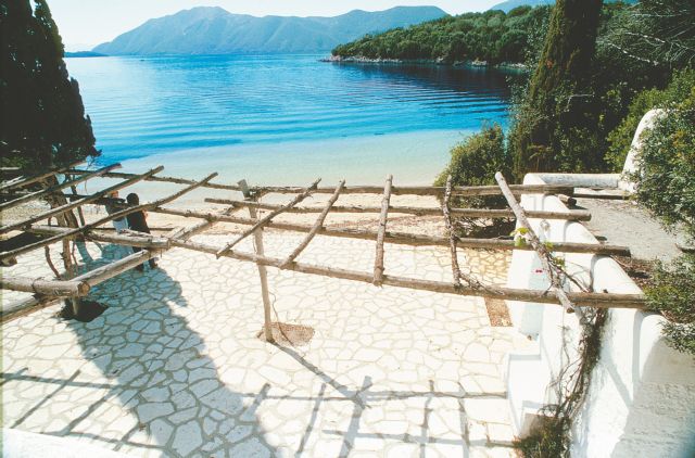 Fast-track residence permits for strategic investors