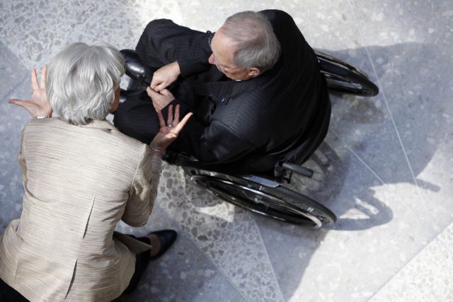 Πράσινο για συμφωνία, θολές υποσχέσεις για το χρέος