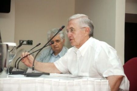 Απεβίωσε ο διακεκριμένος καθηγητής Παθολογίας Σωτήρης Ράπτης