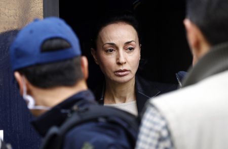 Ακης Τσοχατζόπουλος: Βίκυ γύρνα πίσω