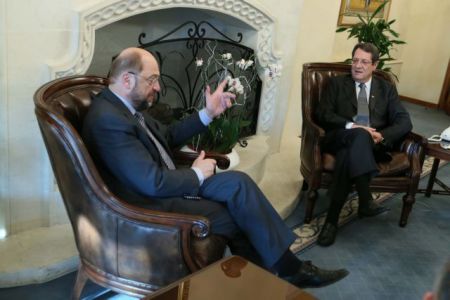 Επαφές Σουλτς στην Κύπρο την Τρίτη και την Τετάρτη