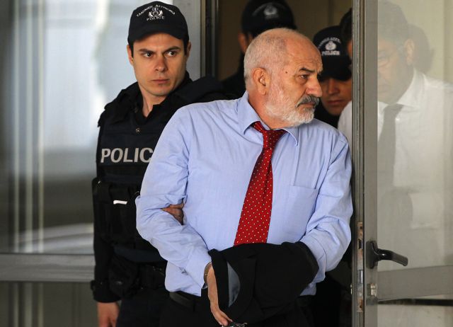 Υπεράσπιση Σμπώκου: Ζητά αθώωση λόγω έλλειψης αποδείξεων