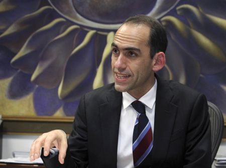 Για το δημοσιονομικό πλαίσιο της Κύπρου συσκέπτονται οι τροϊκανοί