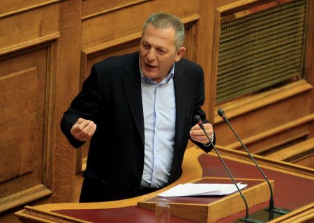Παφίλης: Ζαλιζόμαστε από τις κωλοτούμπες του ΣΥΡΙΖΑ