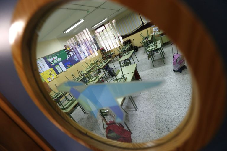 Βρετανία: Μία ώρα αργότερα θα αρχίζουν τα μαθήματα στα σχολεία | tovima.gr