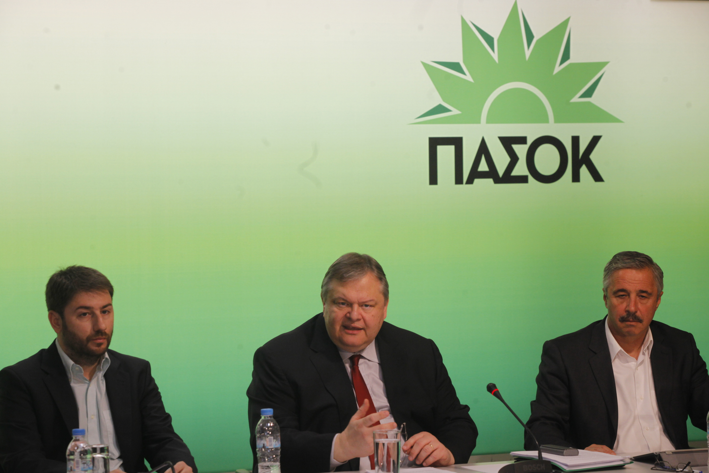 Ευ. Βενιζέλος:« Δεν μας απασχολούν τα κουτσομπολιά αλλά η αξιοπιστία»